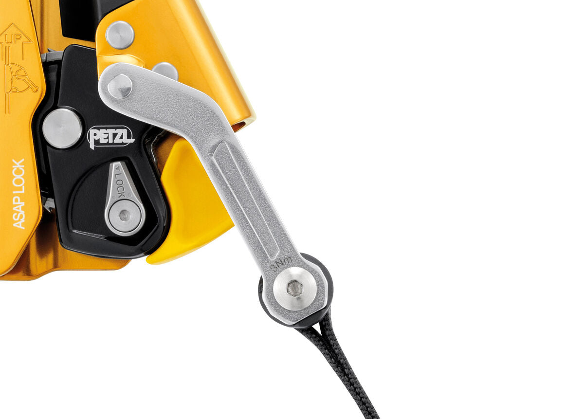 Petzl ASAP LOCK connection arm makes the system drop-resistant when passing intermediate anchors. - imagen 4
