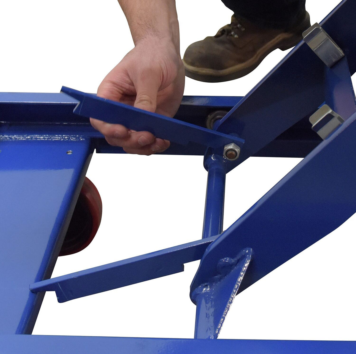 Carros elevadores hidráulicos de Vestil Manufacturing Corp– – Ahora disponibles en MTN Shop US.
