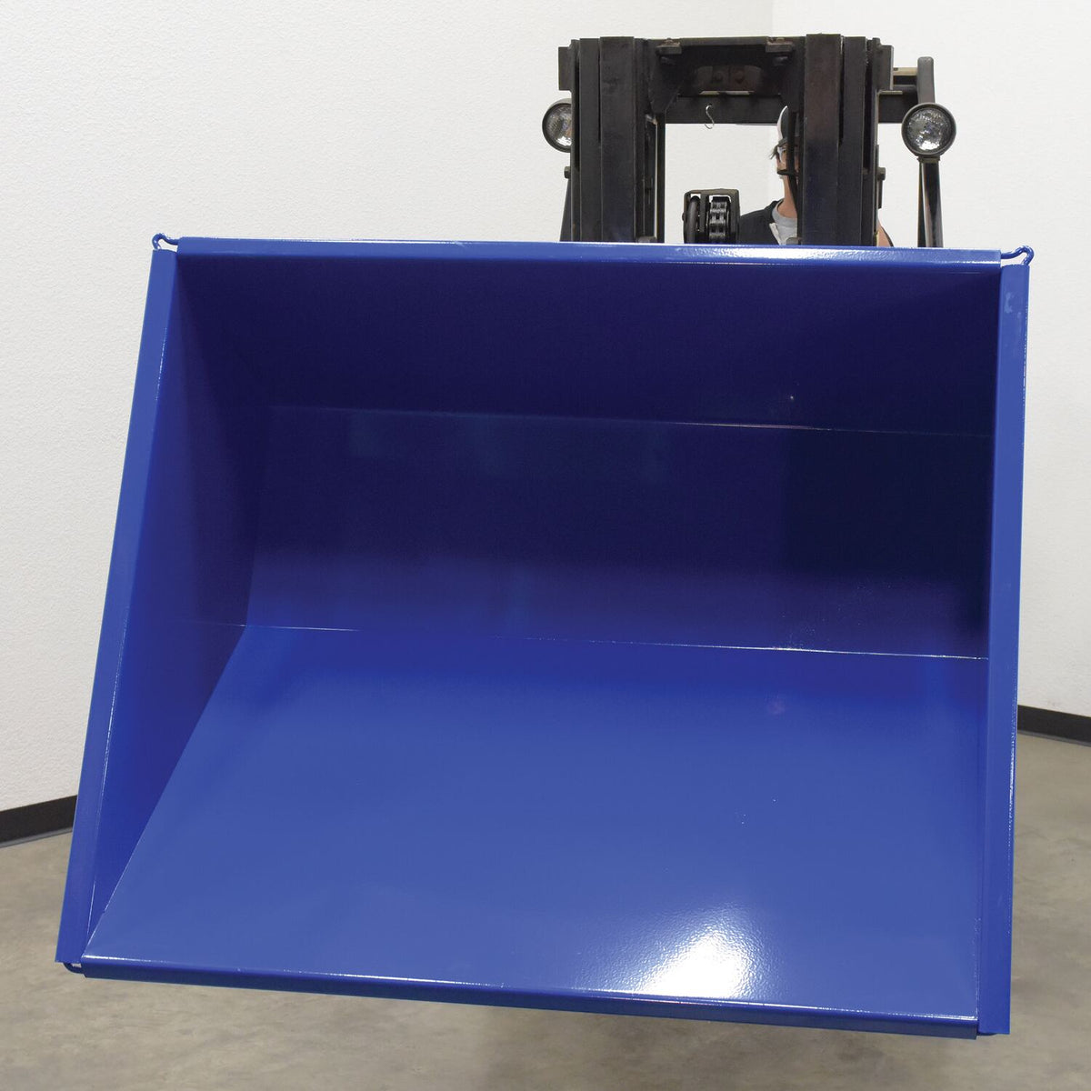 Vestil Manufacturing Corp Low Profile D-Style Self Dumping Hoppers– – Now available at MTN Shop US.