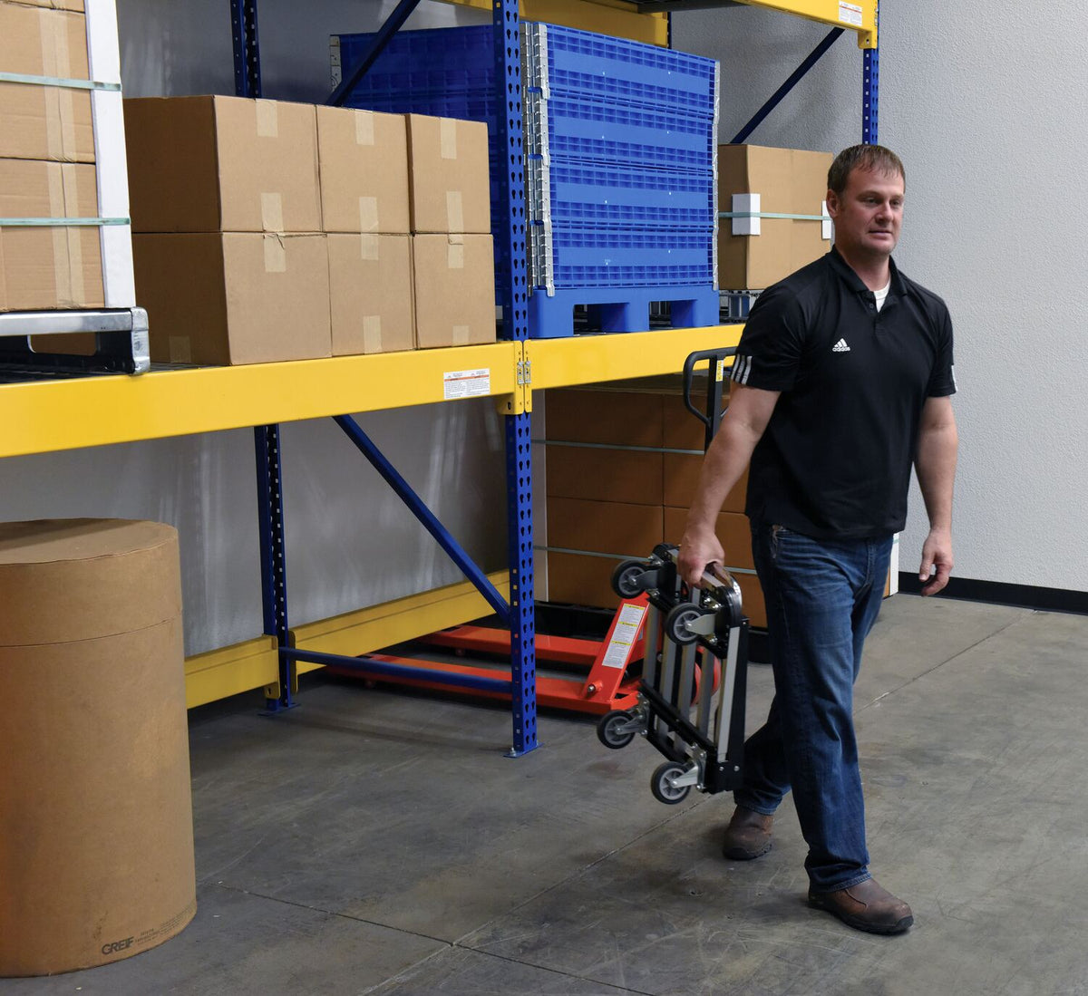 Camión con plataforma de aluminio plegable Vestil Manufacturing Corp– – Ahora disponible en MTN Shop US.