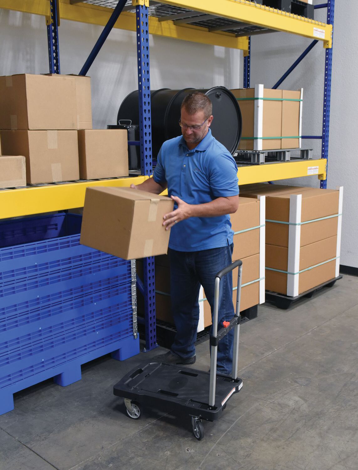 Carro de plástico plegable de Vestil Manufacturing Corp– – Ahora disponible en MTN Shop US.
