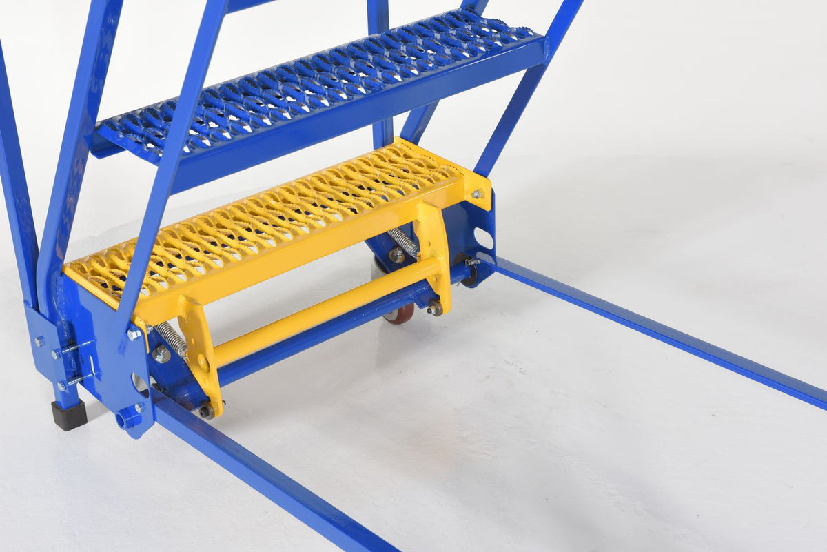 Vestil Manufacturing Corp Rolling Warehouse Ladders (6-11 Step)– – Now available at MTN Shop US. - imagen 5