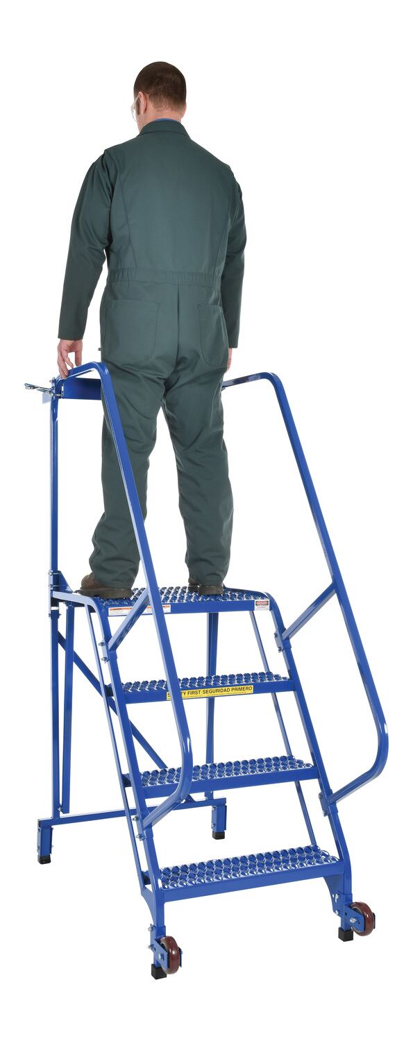 Escaleras móviles Tip-N-Roll de Vestil Manufacturing Corp– – Ahora disponibles en MTN Shop US.