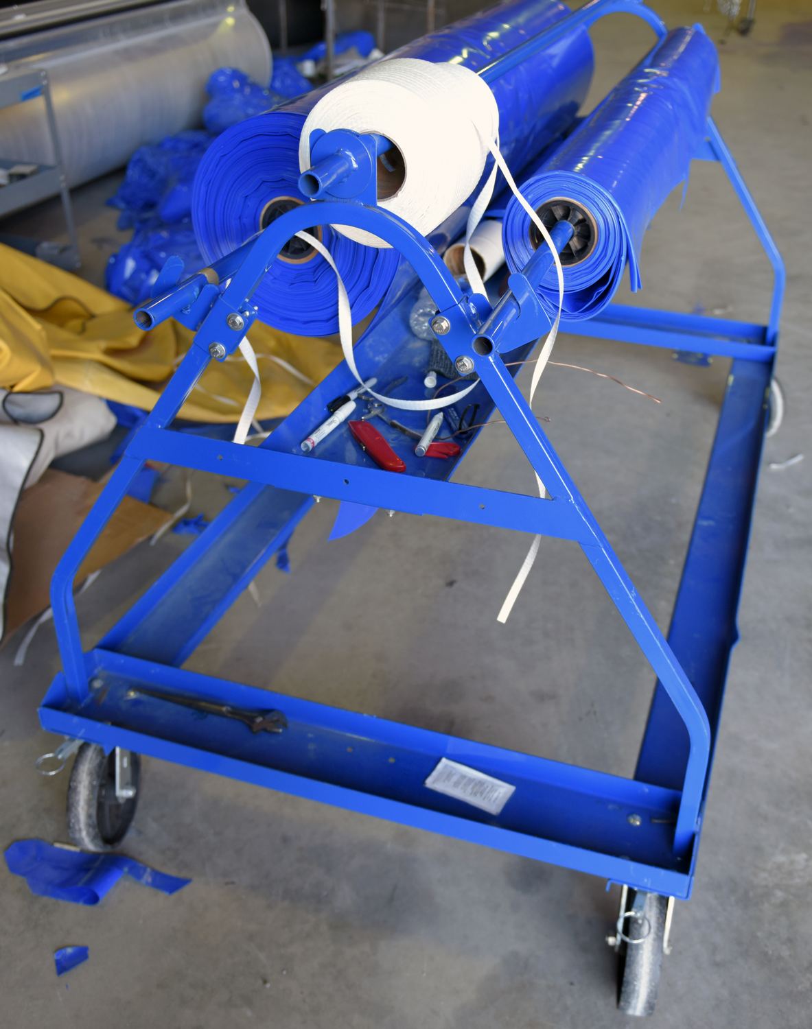 Carro de envoltura retráctil de Vestil Manufacturing Corp– – Ahora disponible en MTN Shop US. - imagen 7