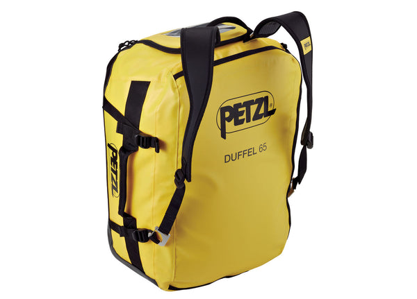 Mochila Petzl Duffel 65L negra y amarilla.