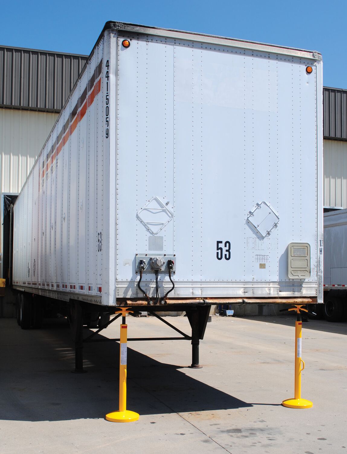Gatos estabilizadores de remolque Vestil Manufacturing Corp– – Ahora disponibles en MTN Shop US.