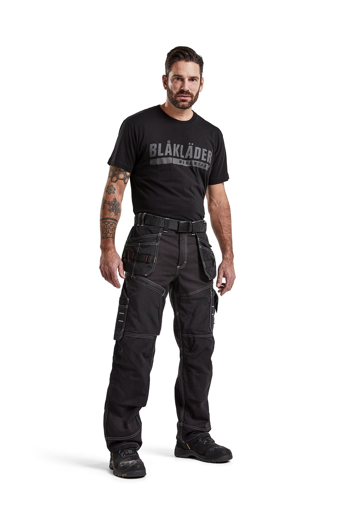 Camiseta Blaklader de manga corta con logo– – Ahora disponible en MTN Shop US.