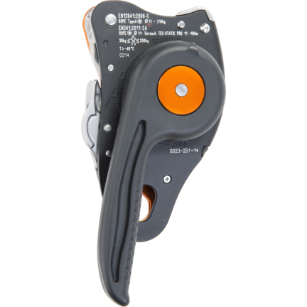 PMI Sparrow 200R Rope Descender– SMC’s Spider is an auto-braking, NFPA rated descender designed for work positioning and personal descent. Allows for easy loading and unloading without unclipping from harness. – Now available at MTN Shop US. - imagen 3