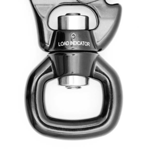 Kong Tango 360 Double Gate Connector Carabiner with Swivel– The Kong Tango 360 Connector combines Tango connector with a smooth, efficient swivel and an overload indicator. The overload indicator ensures safe use by activating when a load between 200 and 300kg is applied. The connector is directional to prevent twisting of ropes, lanyards and metal cables.The Double Gate safety system is easy to use and reduces the risk of accidental opening. The Keylock system prevents accidental snags while maneuvering. S - imagen 5