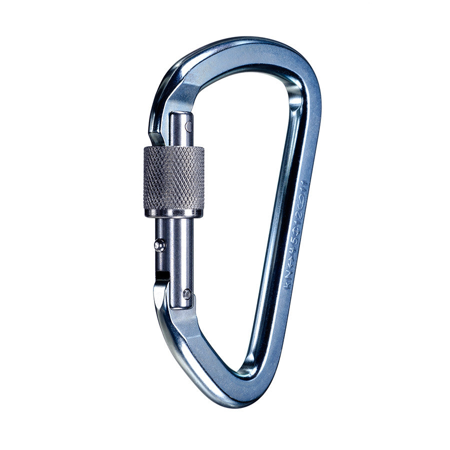 Mosquetón de acero con bloqueo de aleación PMI SMC Lite – NFPA– Los mosquetones de acero con bloqueo de aleación SMC Lite cumplen con la norma NFPA, son compactos y livianos. Popular en trabajos de espeleología y rescate en montaña. MBS: 10,116 lbf – Ahora disponible en MTN Shop US.