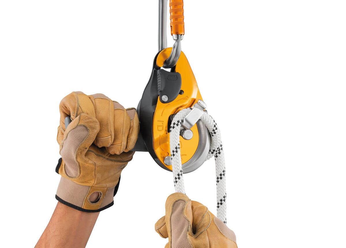 Petzl I’D® EVAC Descender/Belay Device - Ergonomic Handle - imagen 3