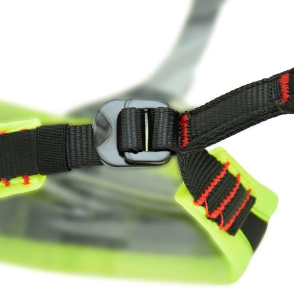 KONG Target Pro harness shoulder section showing breathable ergonomic padding - imagen 5