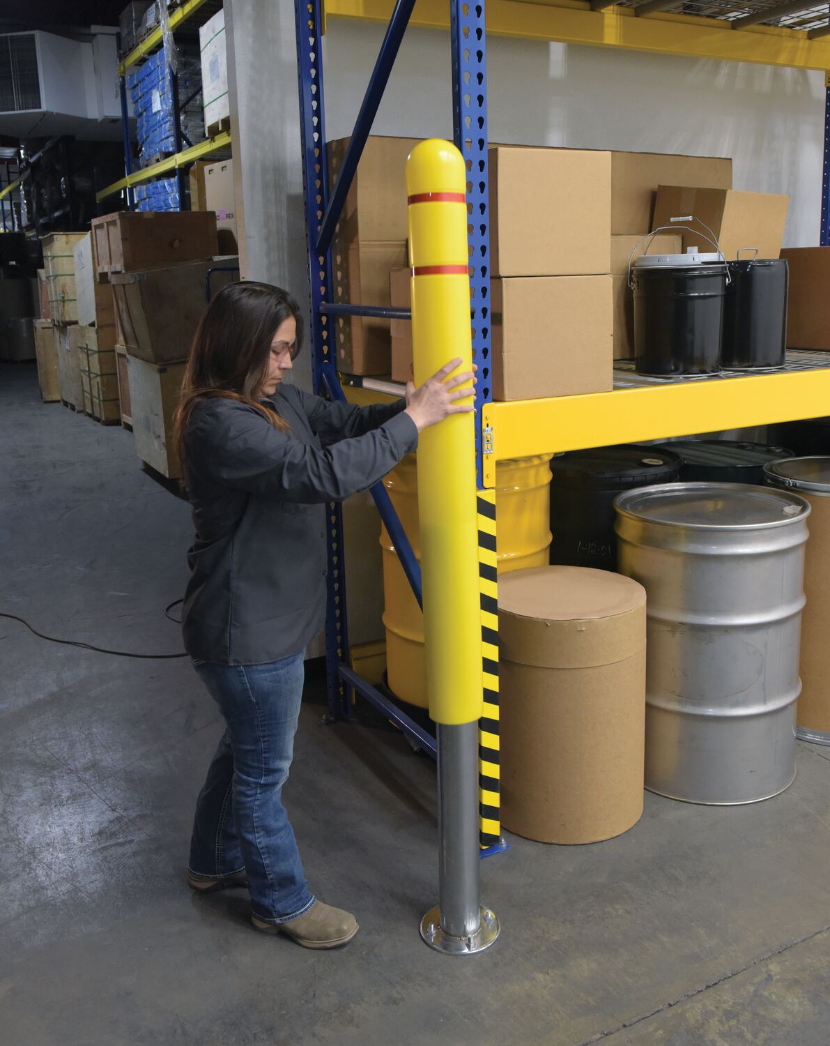 Vestil Manufacturing Corp Bollard/Post Covers– – Now available at MTN Shop US. - imagen 3