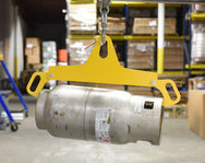 Vestil Manufacturing Corp LP Tank Lifter– – Now available at MTN Shop US. - imagen 3
