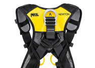 Arnés Petzl NEWTON Easyfit Versión internacional: el arnés de asiento con suspensión y posicionamiento en el trabajo Petzl AVAO® SIT FAST está diseñado para ofrecer una mayor comodidad en todas las situaciones. Ligero y transpirable para maximizar el flujo de aire. Disponible en varios tamaños. Compra ahora. – Ahora disponible en MTN Shop US.
