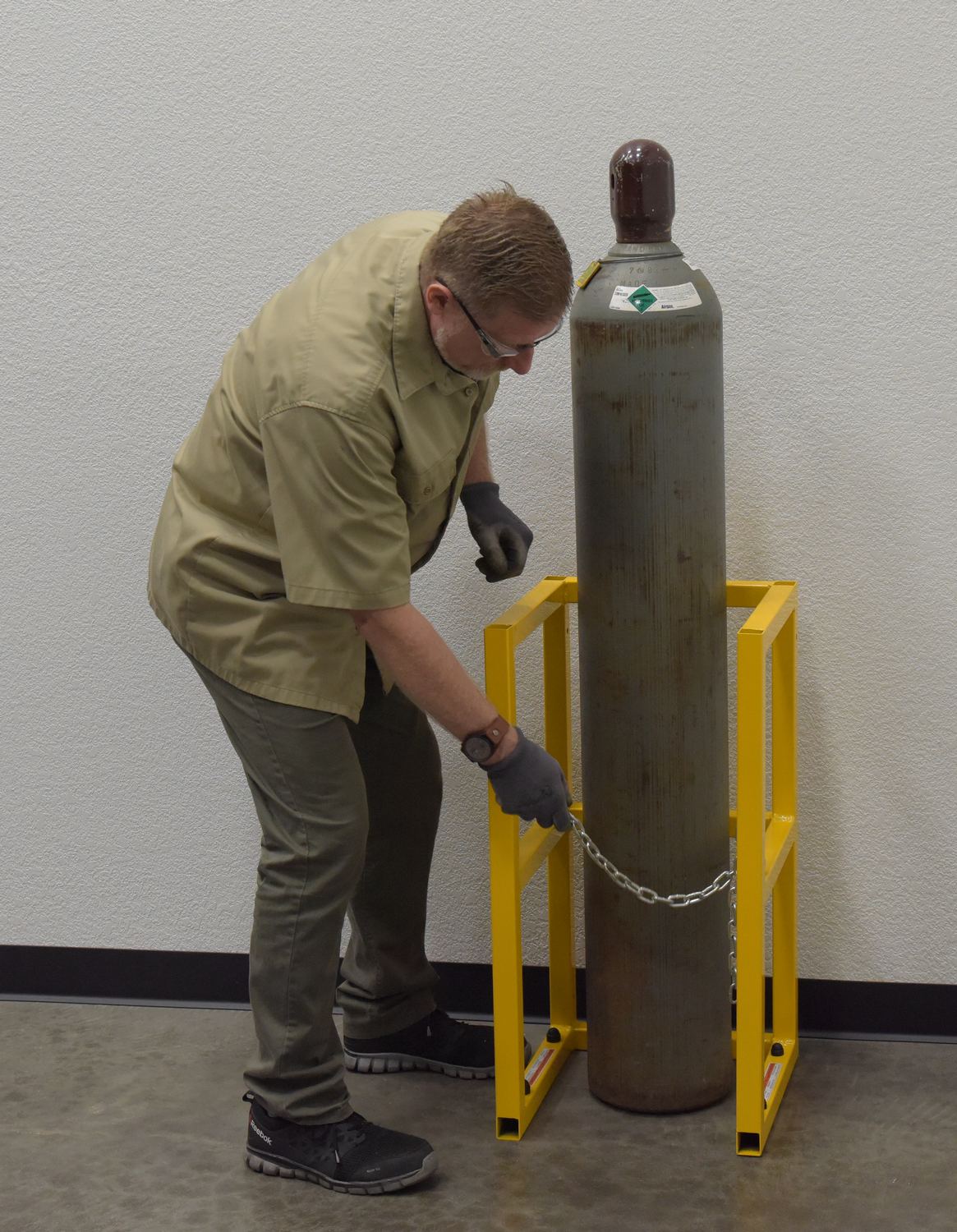 Vestil Manufacturing Corp Cylinder Barricade Racks– – Now available at MTN Shop US.