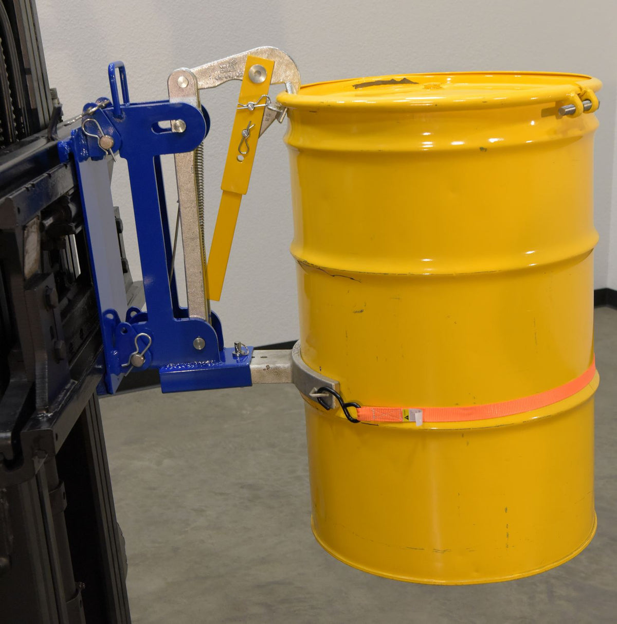 Vestil Manufacturing Corp Carriage-Mounted Drum Lifter– – Now available at MTN Shop US.