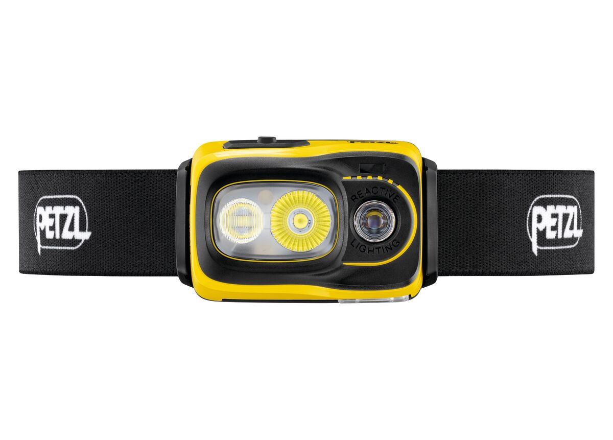 Linterna frontal Petzl recargable Swift ® RL, iluminación reactiva, 1100 lúmenes, E810AB00: linterna frontal compacta, potente, liviana y recargable con tecnología de iluminación reactiva®. 1100 lúmenes. Para el taller, pequeños trabajos de mantenimiento o conciertos. – Ahora disponible en MTN Shop US. - imagen 3