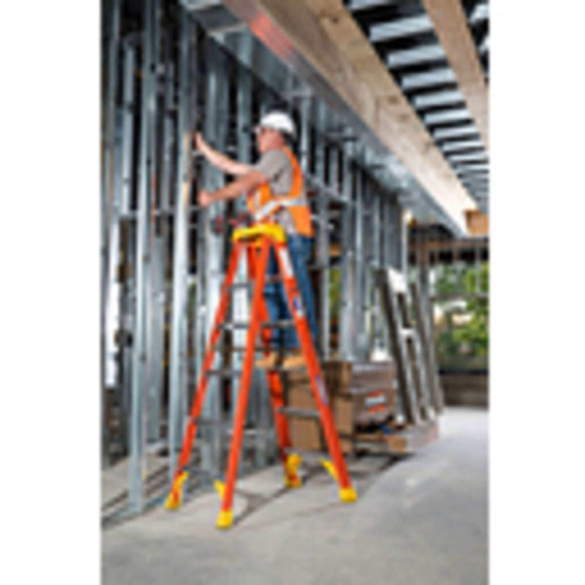Escaleras de mano de fibra de vidrio de Vestil Manufacturing Corp– – Ahora disponibles en MTN Shop US.