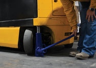 Gatos de tornillo mecánicos de Vestil Manufacturing Corp– – Ahora disponibles en MTN Shop US.