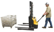 Apiladores Vestil Manufacturing Corp con batería de iones de litio– – Ahora disponibles en MTN Shop US. - imagen 4