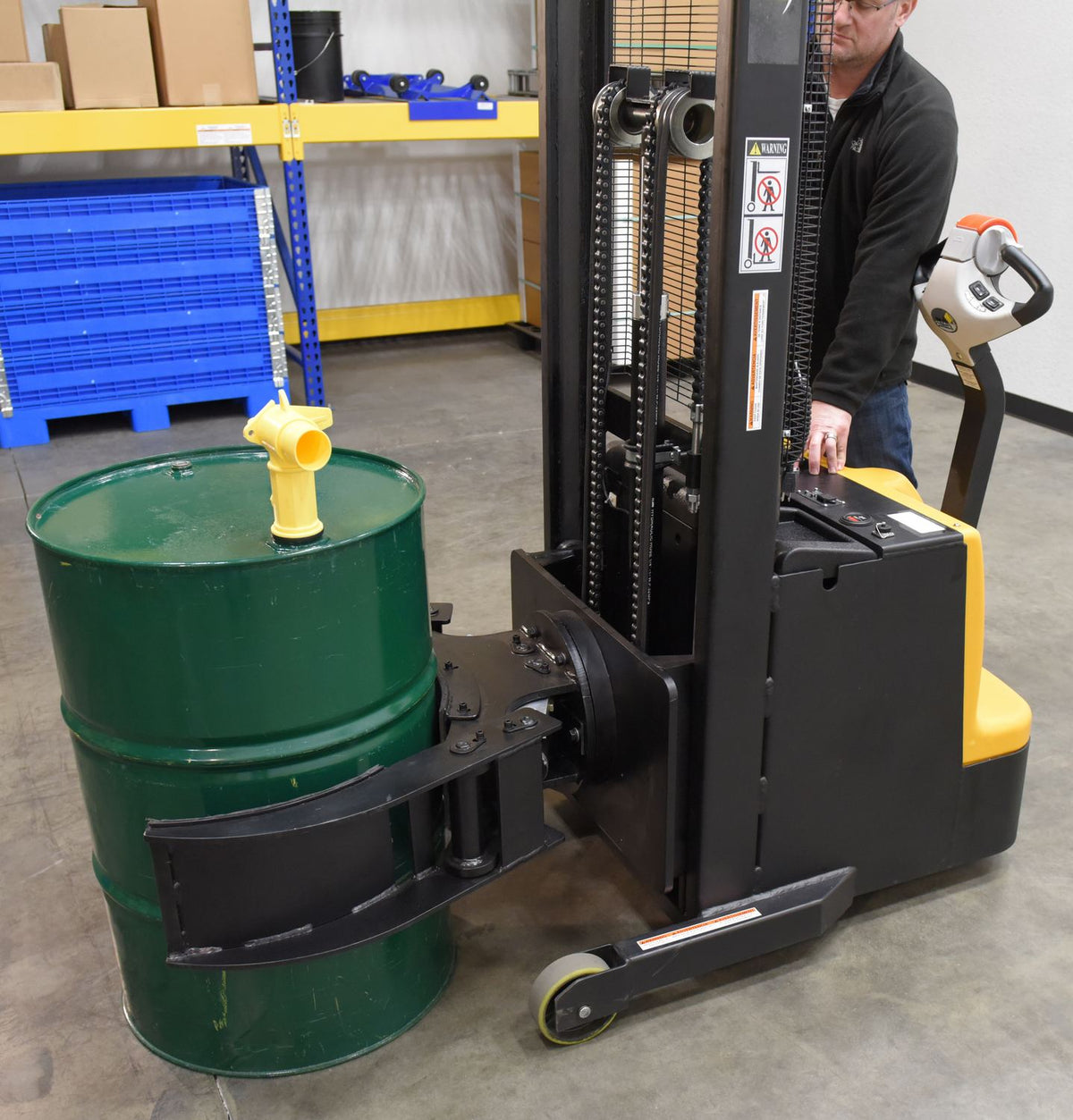 Vestil Manufacturing Corp Fully Powered Vertical Gripper/Rotator– – Now available at MTN Shop US. - imagen 8