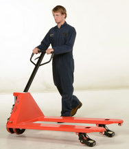 Transpaleta con enrollador lateral Vestil Manufacturing Corp– – Ahora disponible en MTN Shop US. - imagen 3