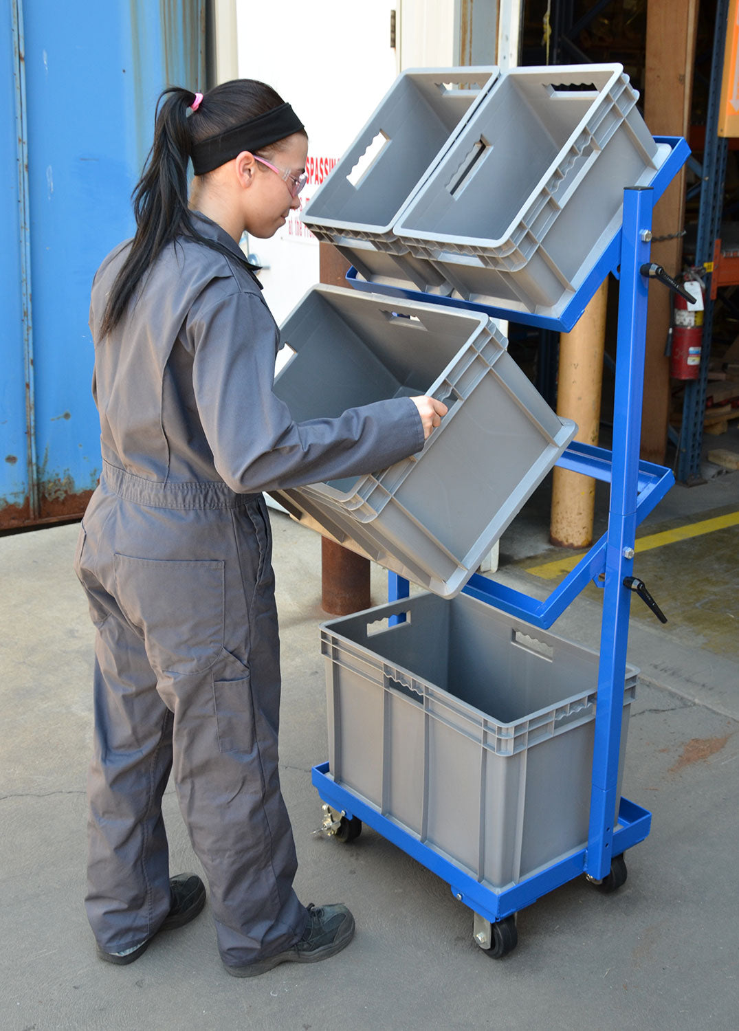 Vestil Manufacturing Corp Multi-Tier Stock Carts– – Now available at MTN Shop US.