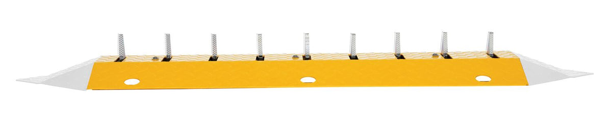Tope de velocidad con picos (anti-respaldo) de Vestil Manufacturing Corp– – Ahora disponible en MTN Shop US.
