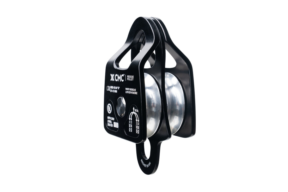 CMC Rescue Pulleys, aluminium rescue pulley with swinging side plates, SKU 300302, alternate view - imagen 2