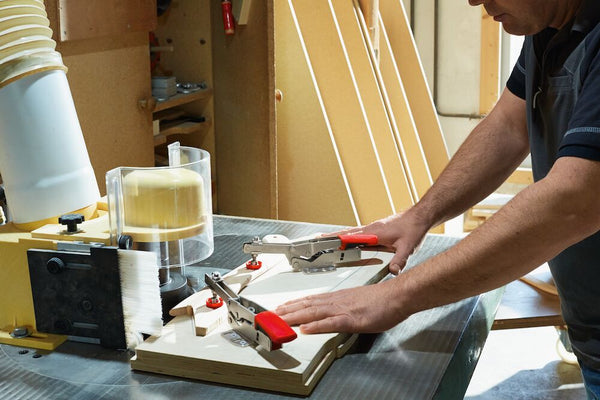 BESSEY® Horizontal Auto-Adjust Toggle Clamp – Flange Base (Pack of 5)– – Now available at MTN Shop US.