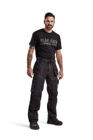 Camiseta Blaklader de manga corta con logo– – Ahora disponible en MTN Shop US.