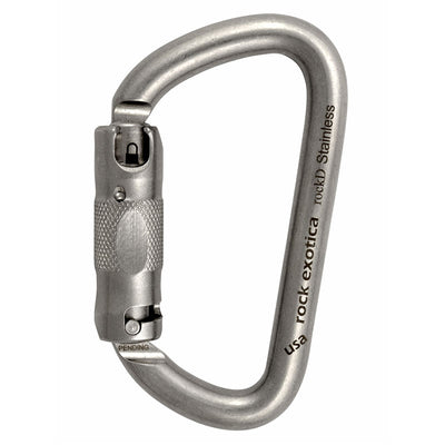 Mosquetón Rock Exotica rockD de acero inoxidable con bloqueo automático: el bloqueo de tornillo rockD ofrece una resistencia impresionante en un marco compacto de acero inoxidable. Construimos el rockD inoxidable con todos los componentes de acero inoxidable. – Ahora disponible en MTN Shop US.