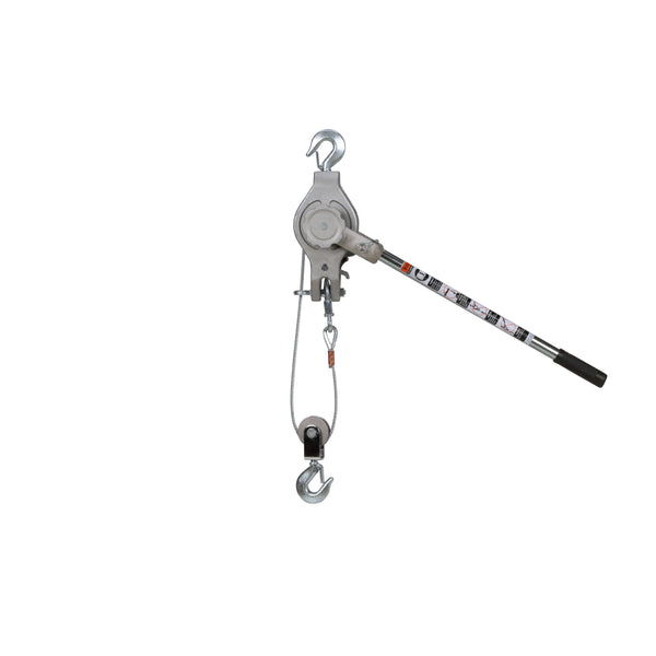Extractor de cables AMH (1700/3400 lb, 20/10 pies) / (1000/2000 lb, 15/7,5 pies): el extractor de cables AMH de 1000/2000 lb, 15/7,5 pies (modelo C3400) presenta un diseño de 3 ganchos que permite aparejos de 1 o 2 partes, brindando a los usuarios una opción de capacidad y ascensor. El cable de acero galvanizado con calidad aeronáutica, los resortes de acero inoxidable y las piezas externas enchapadas ofrecen una excelente resistencia a la corrosión. – Ahora disponible en MTN Shop US.