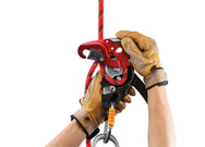 Dispositivo de descenso/aseguramiento Petzl I’D® L - Colocación de la cuerda