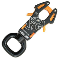 Kong Frog 360 Giratorio "apto para textiles": El Kong Frog 360 combina el popular conector FROG con un giro suave y amigable para los textiles. El conector puede conectarse directamente a textiles y permitir cordones que no se tuerzan. El innovador sistema de cierre de las puertas permite una conexión direccional rápida y segura. – Ahora disponible en MTN Shop US.