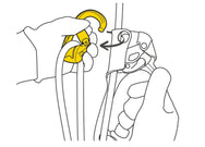 Polea Petzl ROLLCLIP Z con mosquetón TRIACT-LOCK: se puede utilizar como punto direccional en el punto de fijación superior del sujetacables con mango ASCENSION  - imagen 2