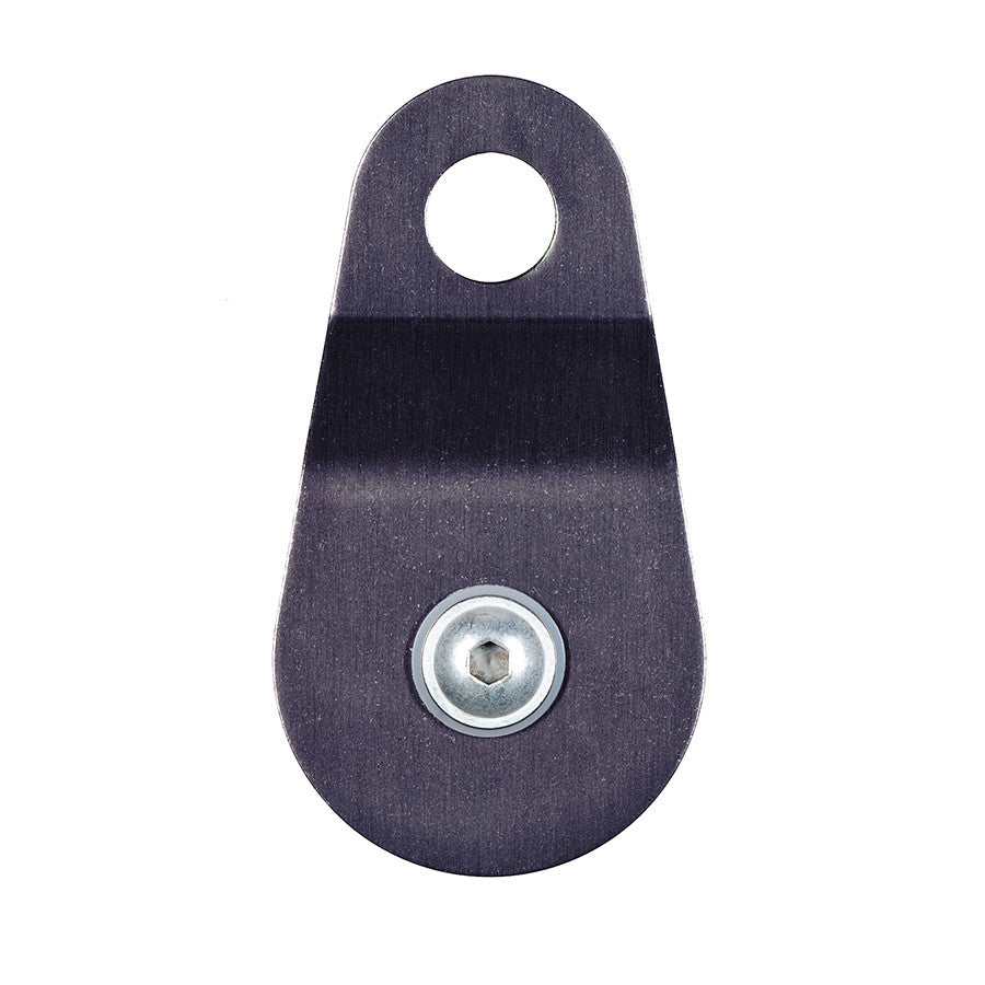 Polea de aluminio PMI SMC/RA de 2” – NFPA– La polea de aluminio SMC/RA de 2” es la polea de placa lateral original de SMC. Este producto tiene un rodamiento de bolas sellado para una acción suave y un MBS de 6070 lbf. – Ahora disponible en MTN Shop US. - imagen 3