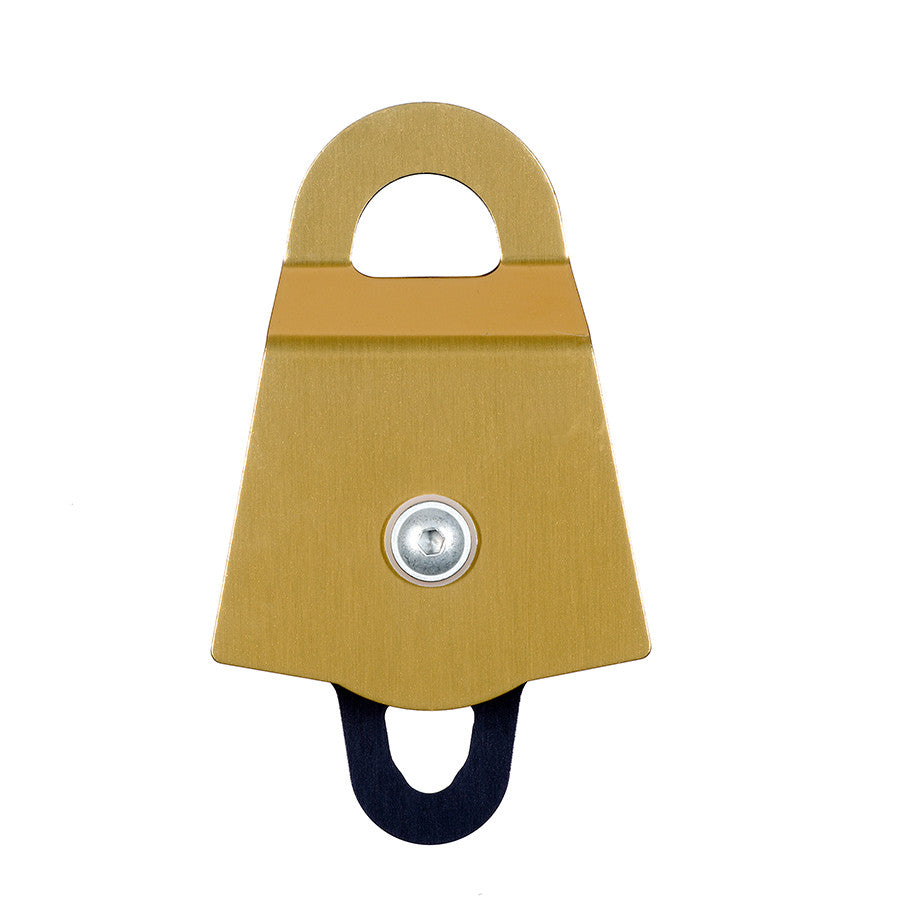 PMI SMC 3” Double Prusik Minding Pulley – NFPA– Las placas laterales de aluminio de la SMC 3” Double Prusik Minding Pulley permiten una operación eficiente de los enganches Prusik como aseguramiento o captura de progreso. Funciona con cuerda de hasta 13mm. – Ahora disponible en MTN Shop US.