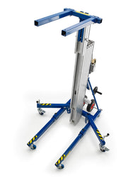 Elevador industrial Kuzar 200kg/5m - HAMMER 50– Fabricado en España, el HAMMER 50 tiene ruedas de alta calidad para facilitar el movimiento y un potente cabrestante para una elevación eficiente – Ahora disponible en MTN Shop US.